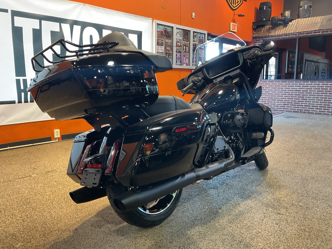 Street Glide® Ultra