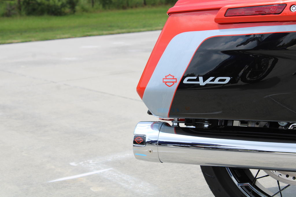 CVO® Road Glide®