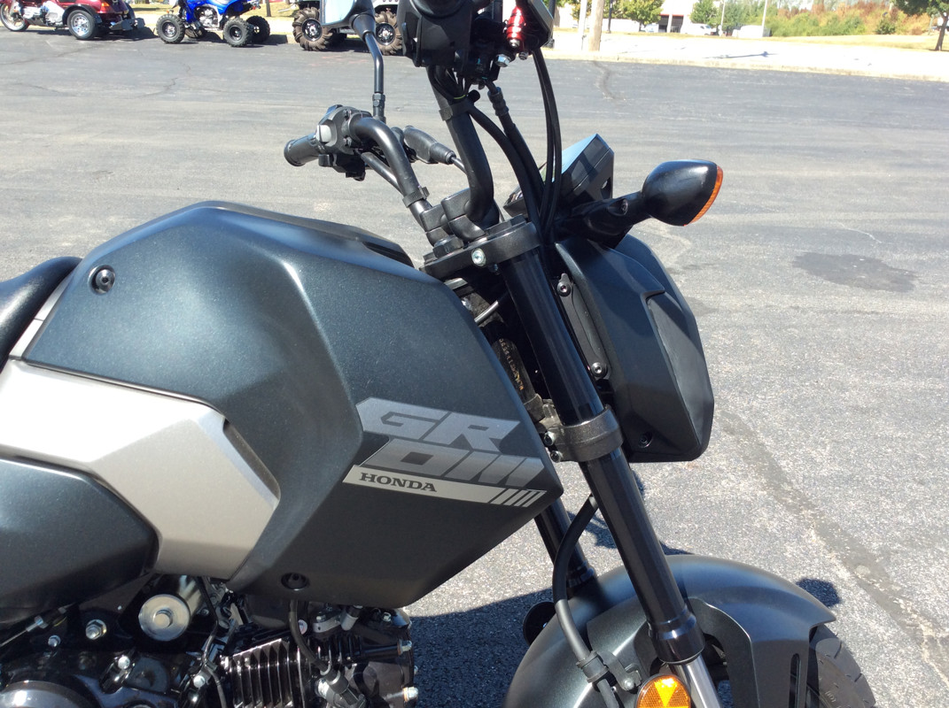 Grom