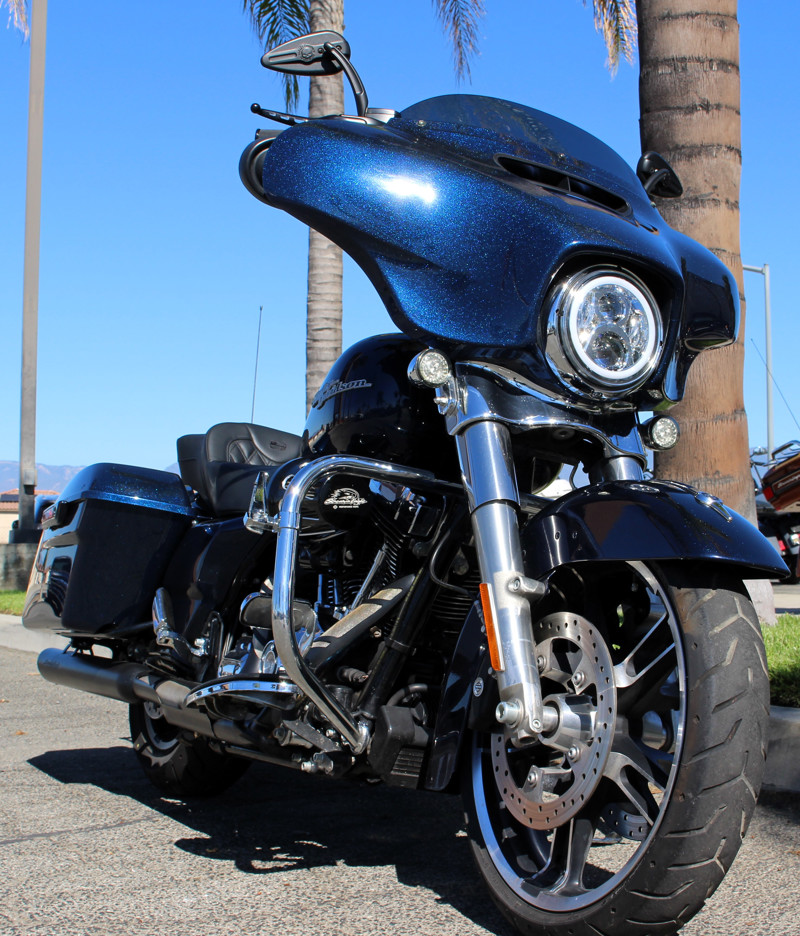 Street Glide®