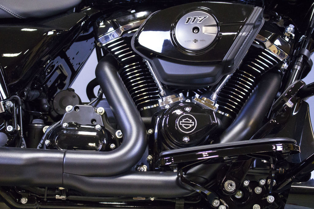 Road Glide®