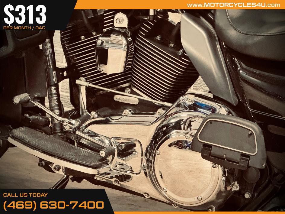 Road Glide® Ultra