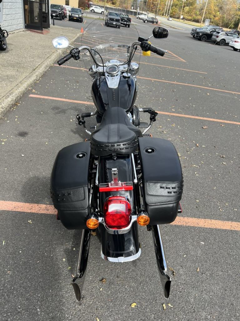 Heritage Classic 114