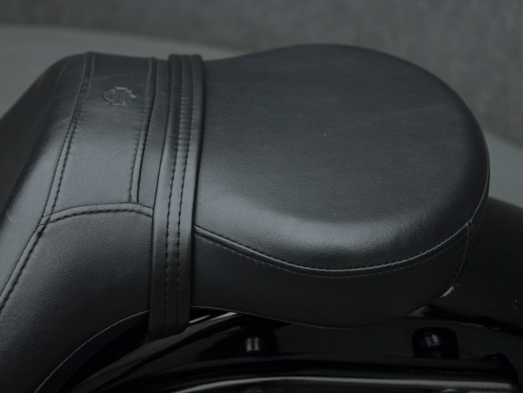 Softail® Blackline™