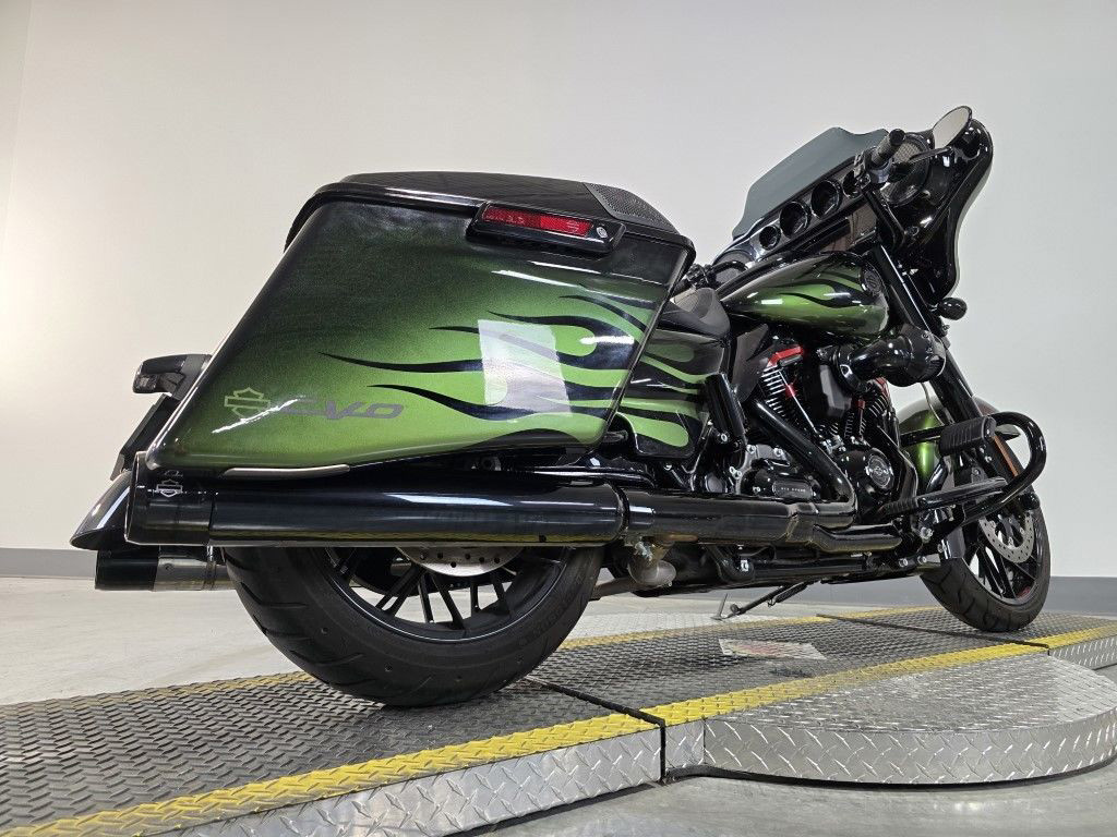 CVO® Street Glide®