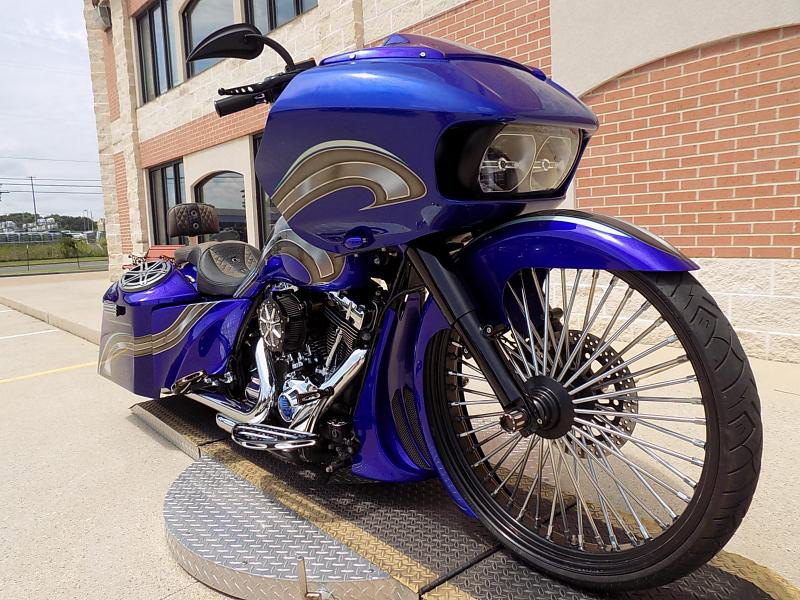 Road Glide®