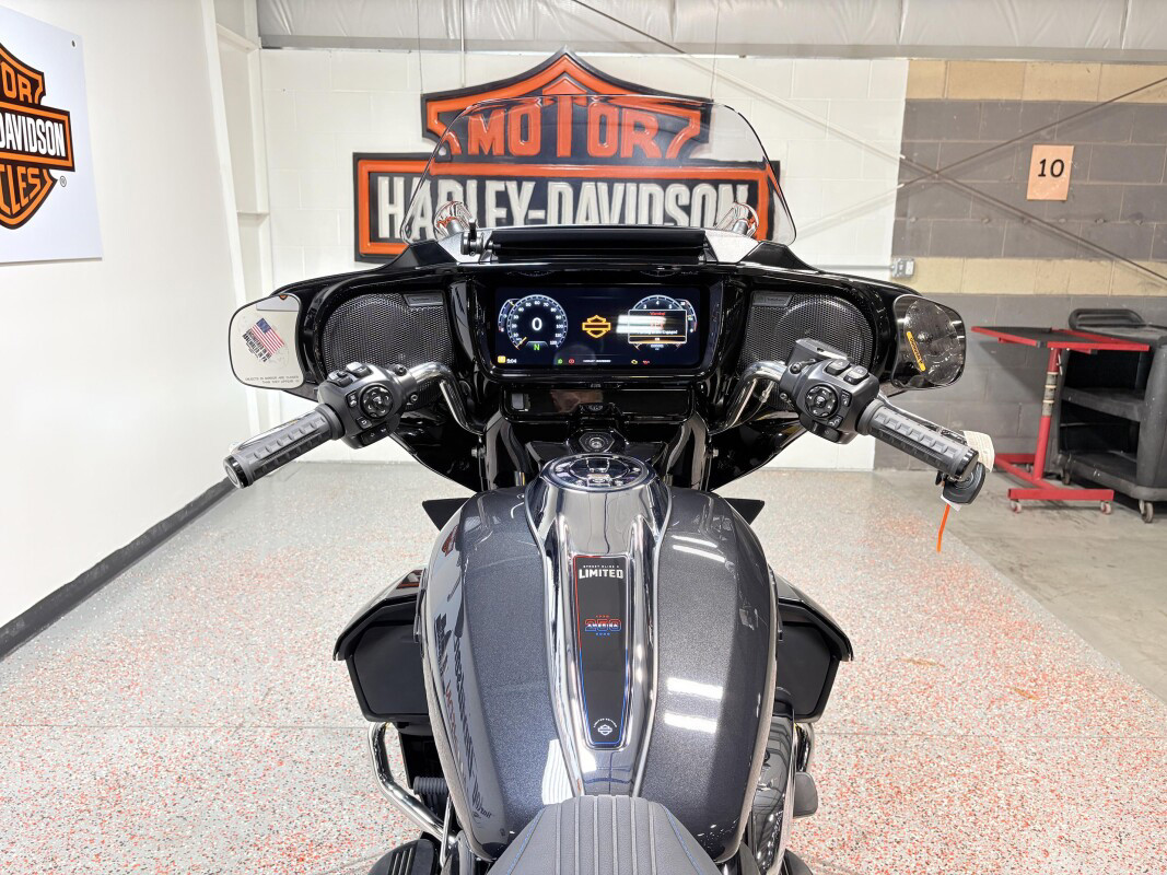 Street Glide® 3 Limited