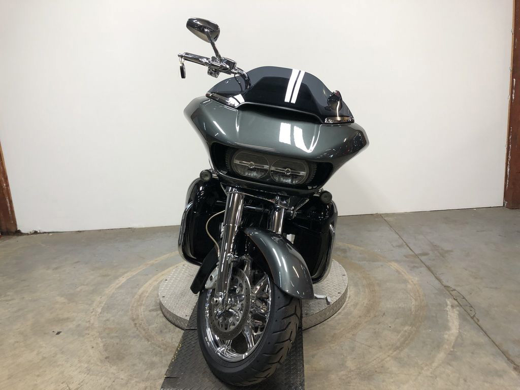CVO® Road Glide® Ultra