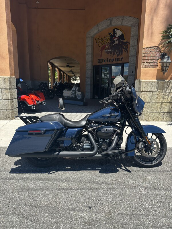 Street Glide® Special