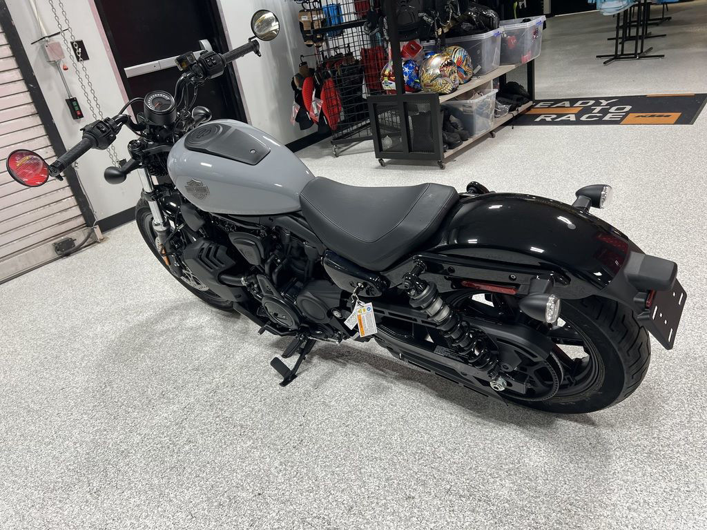 Nightster