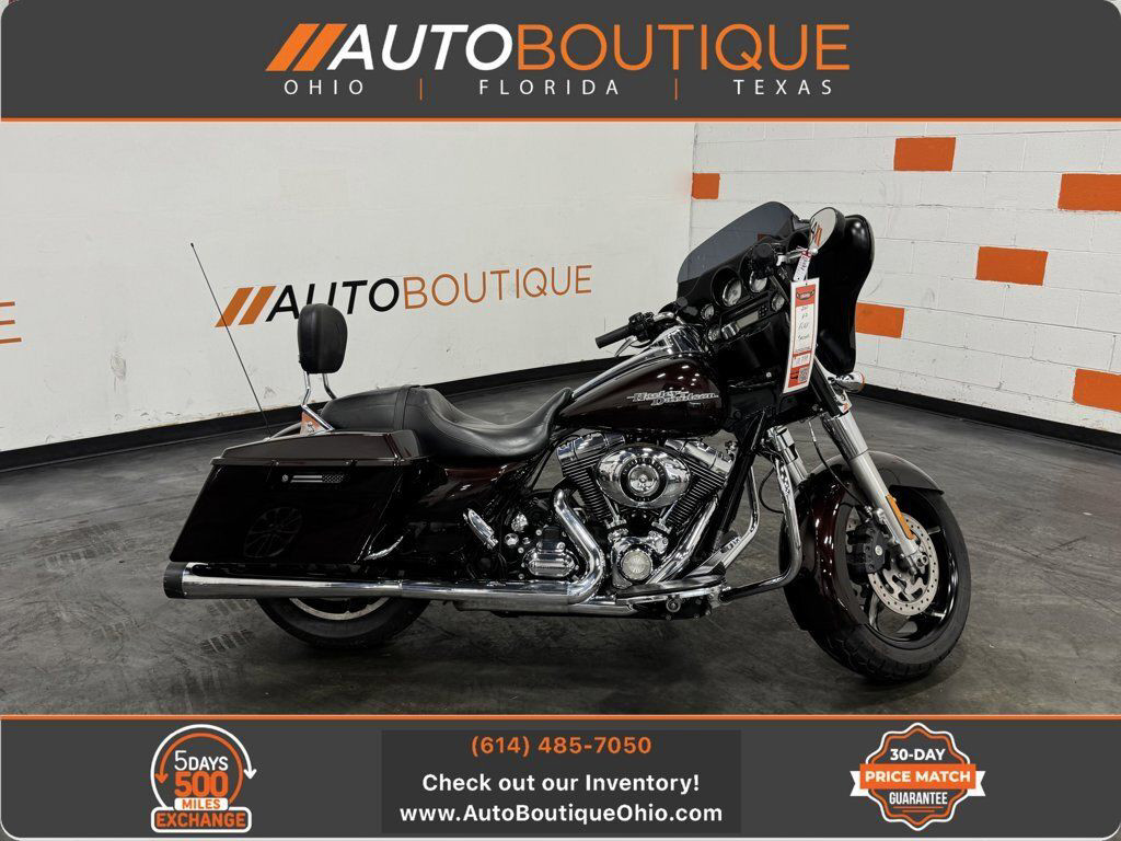 Street Glide®