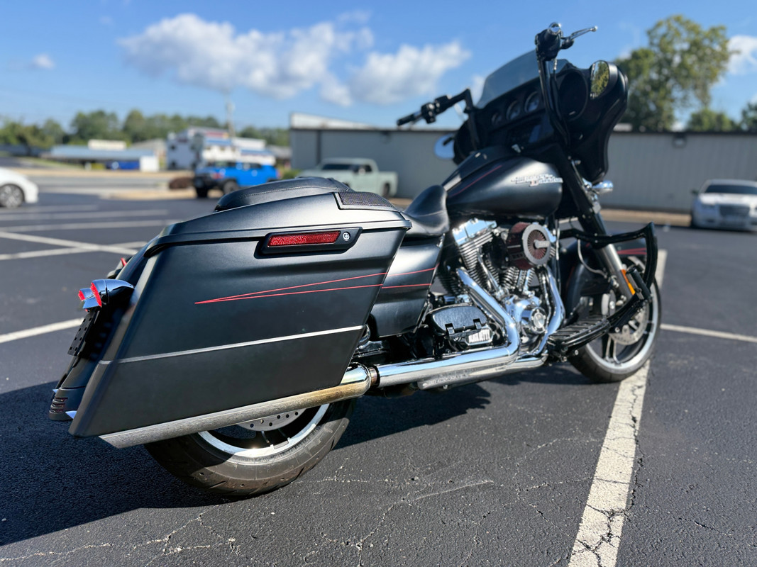 Street Glide® Special