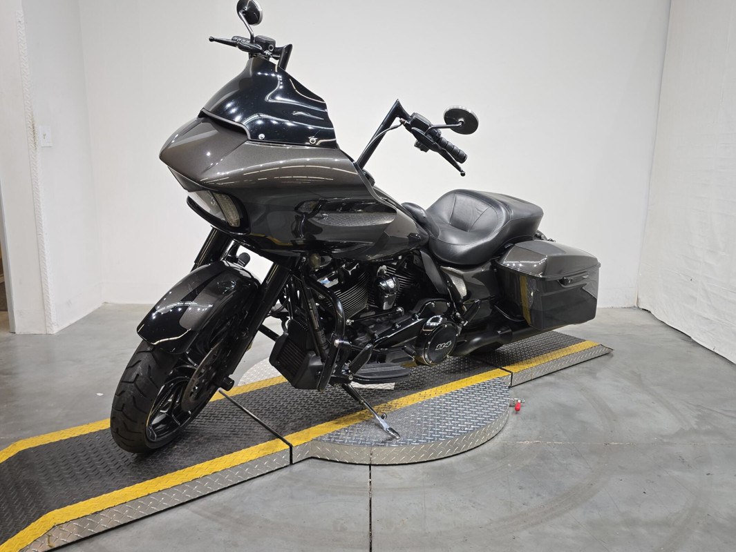 Road Glide® Special