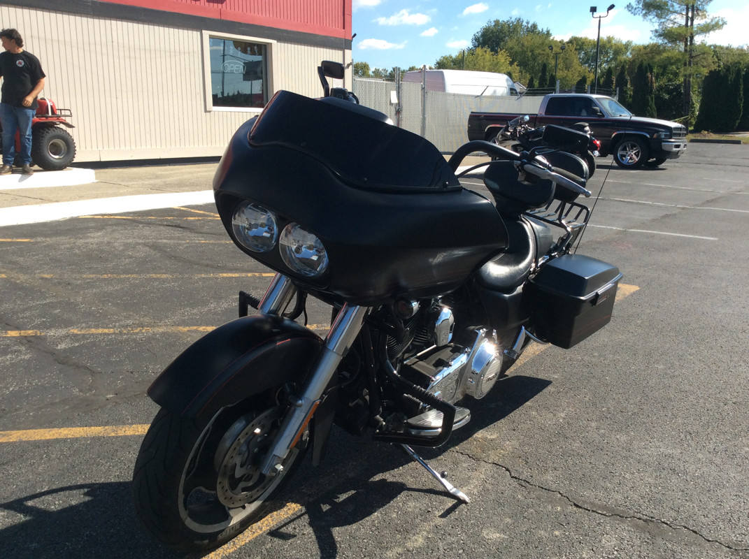 Road Glide® Custom
