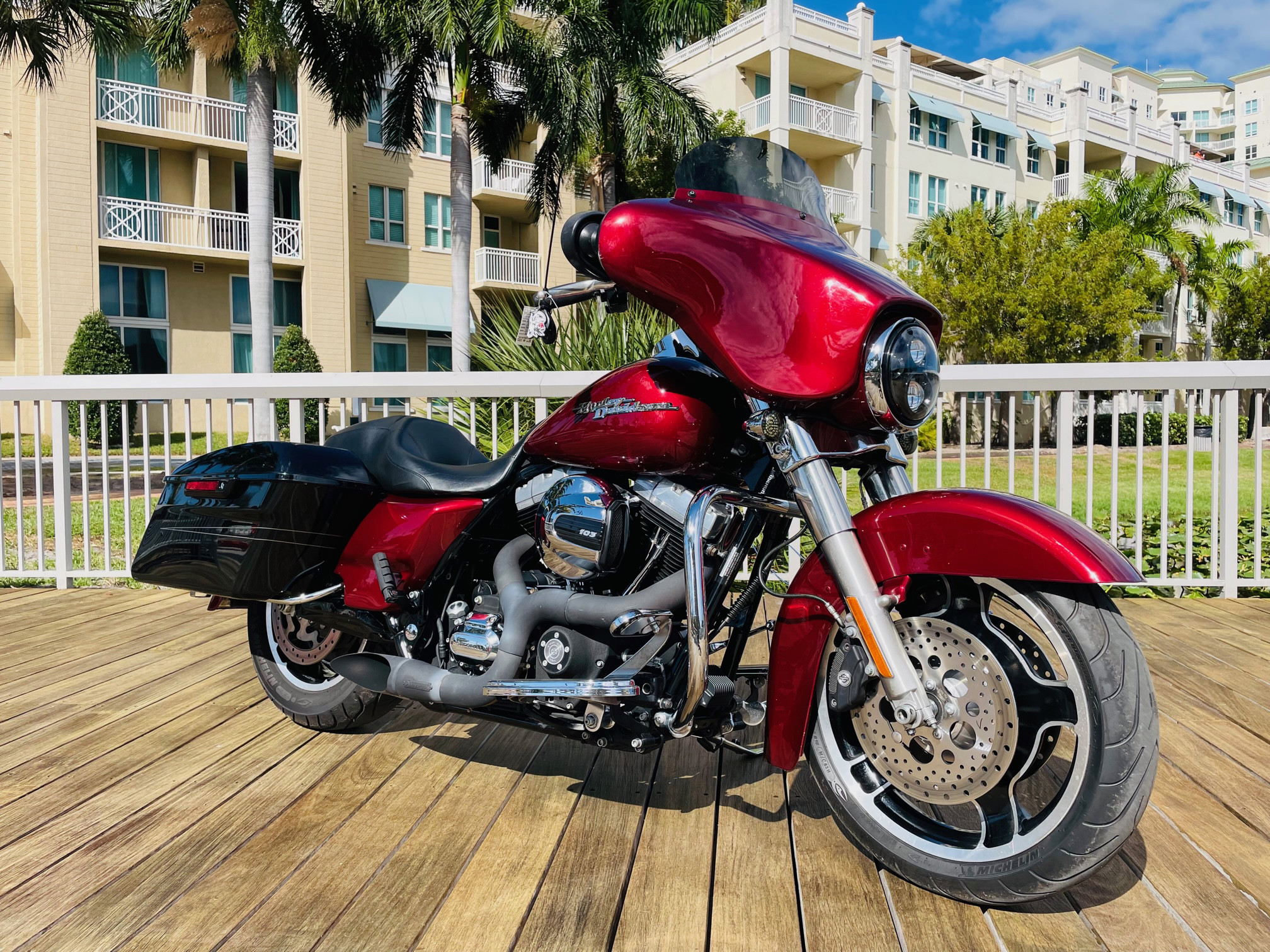 2010 Street Glide Specs