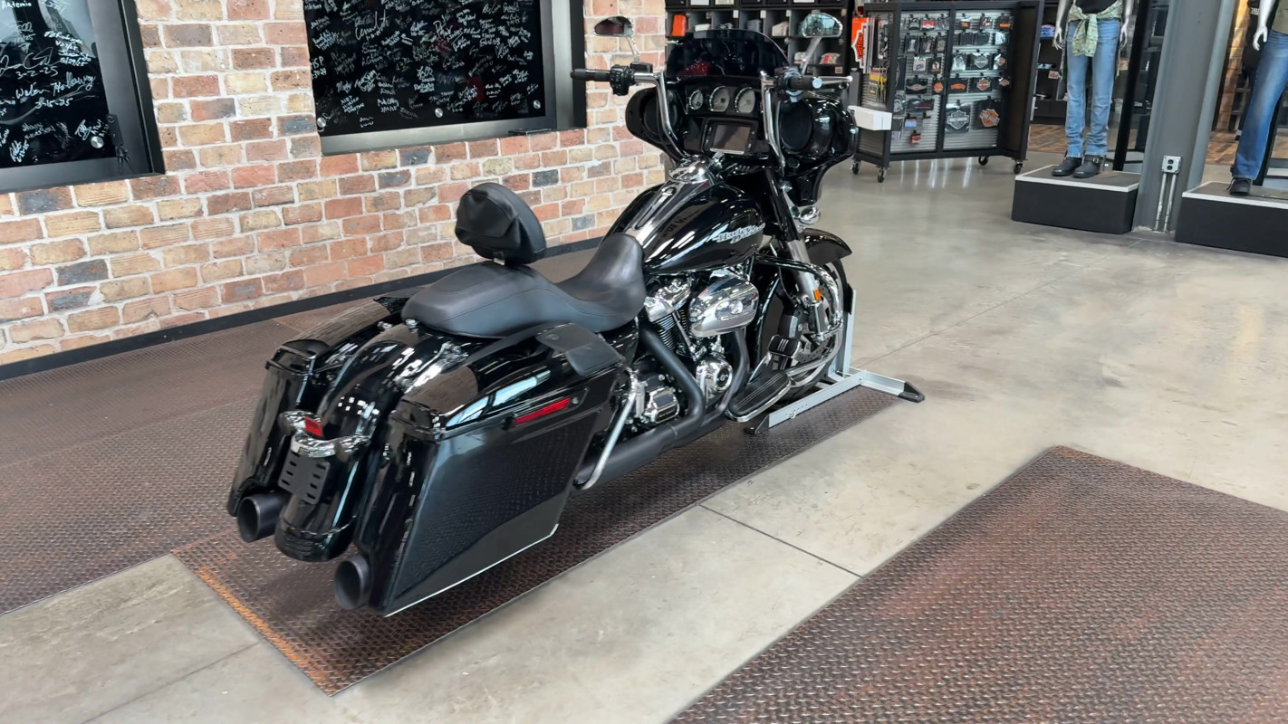 Street Glide® Special