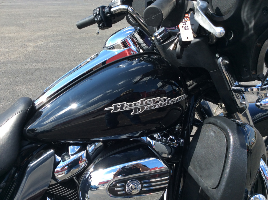 Street Glide®