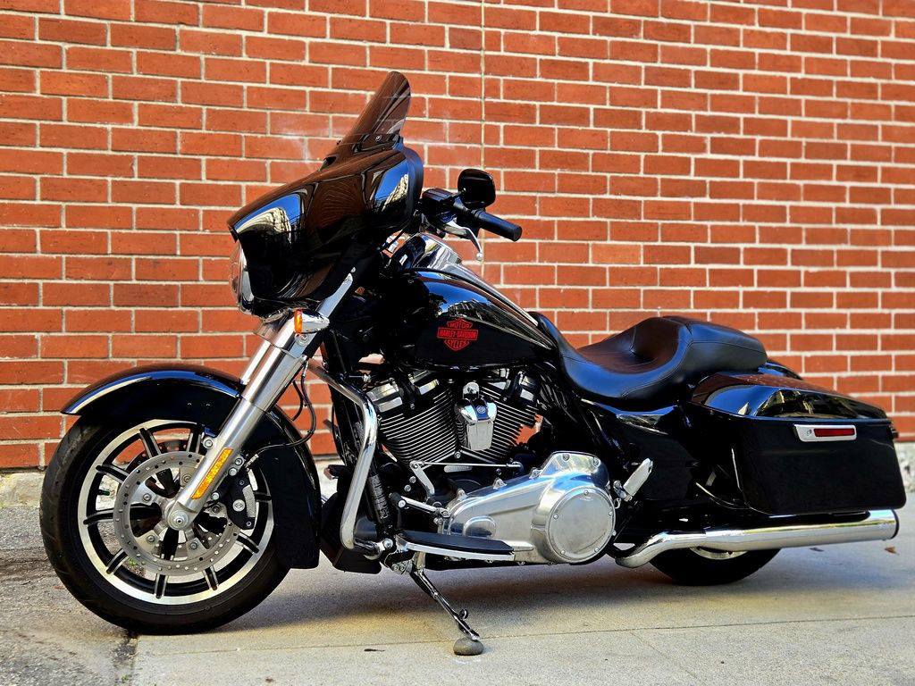 Electra Glide Standard