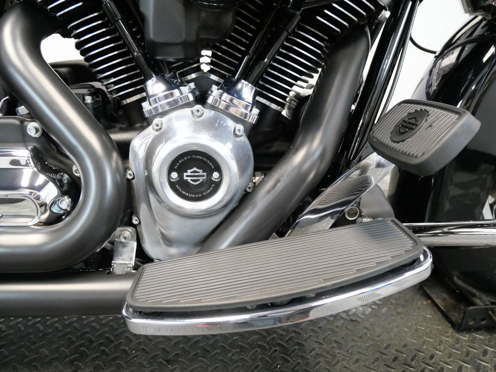 Electra Glide® Standard
