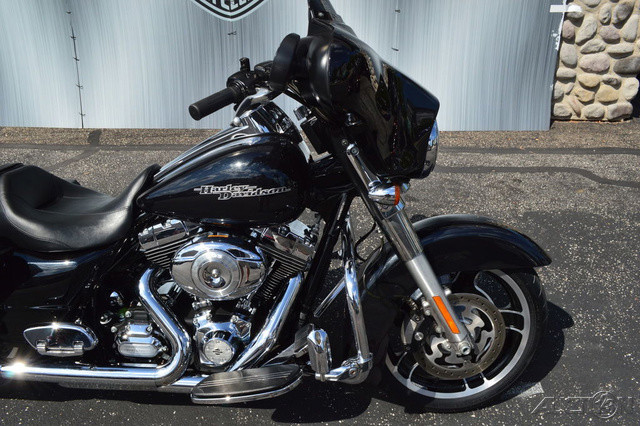 Street Glide®