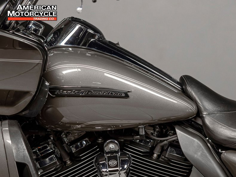 Road Glide® Ultra