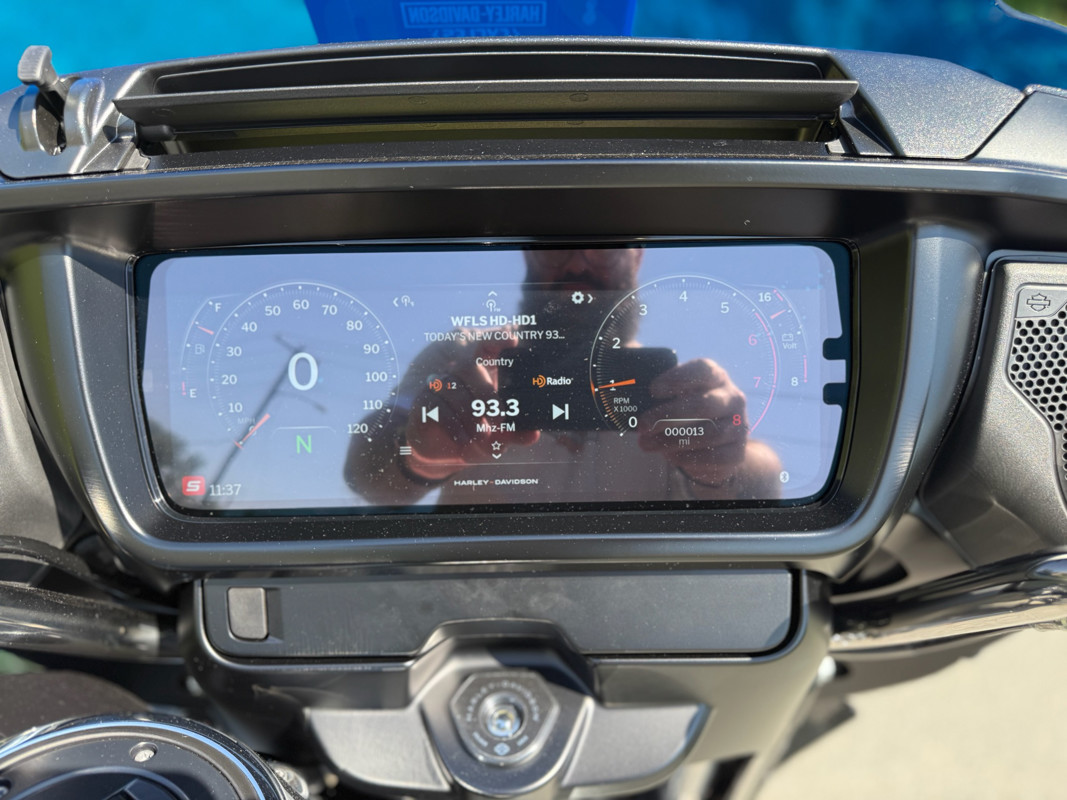 Street Glide®