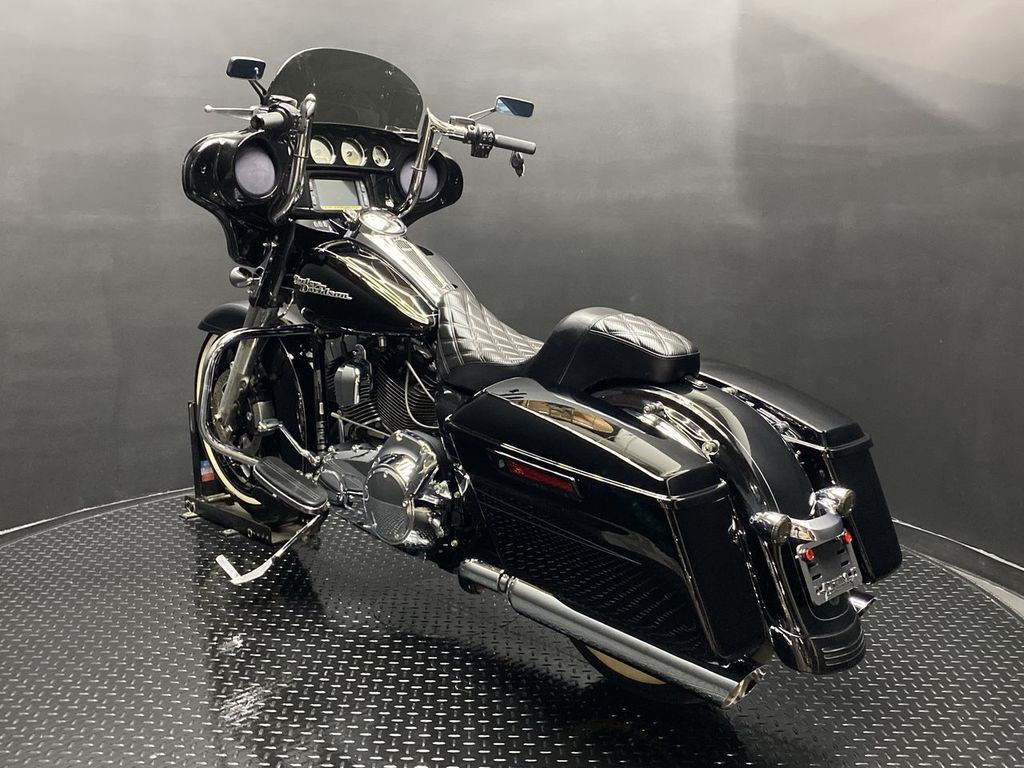 Street Glide® Special