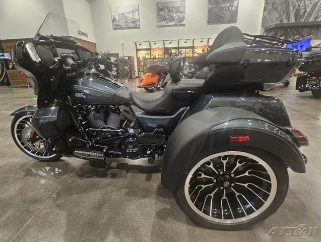 Street Glide® 3 Limited
