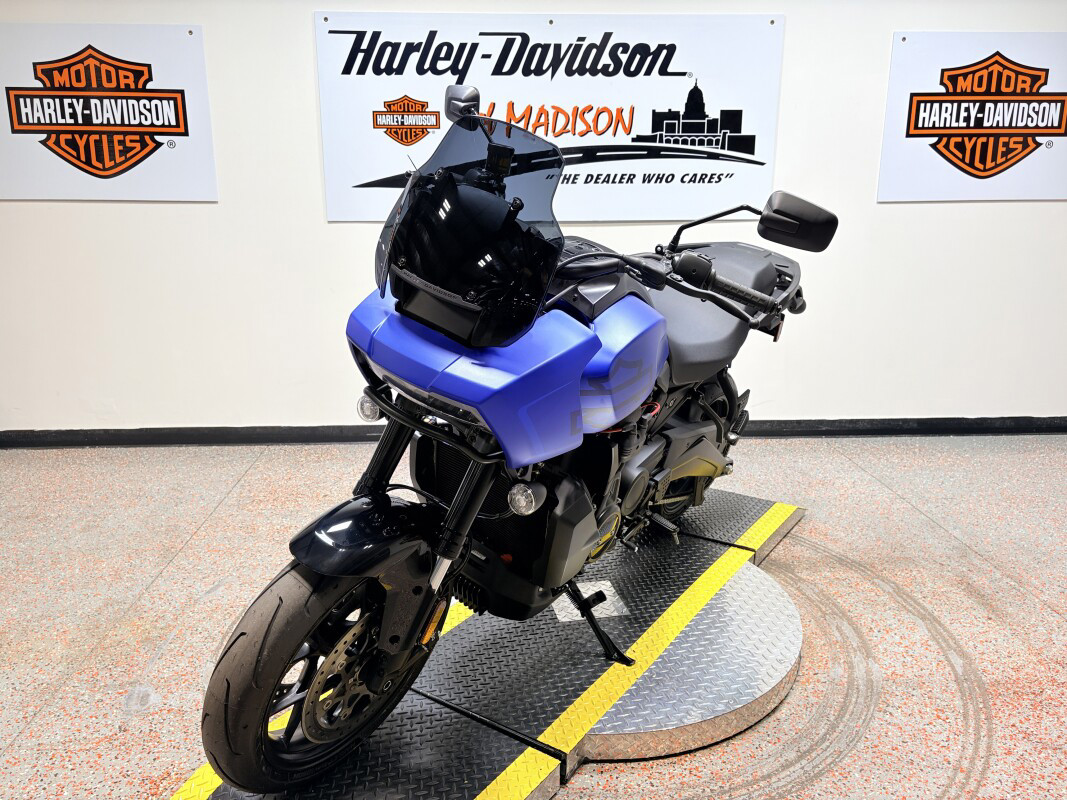 Pan America® 1250 ST