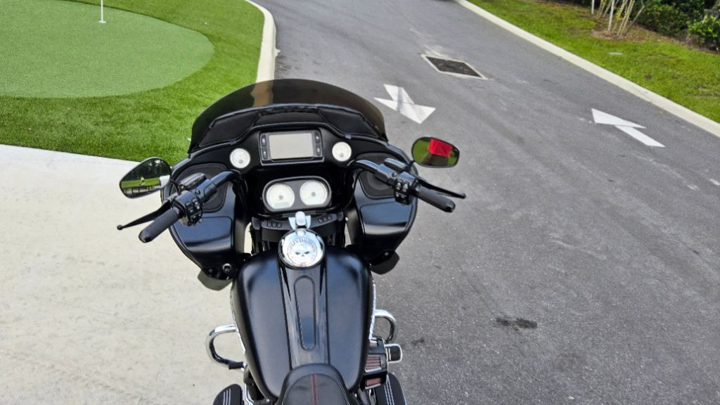Road Glide®