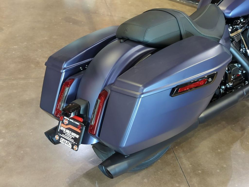 Street Glide®