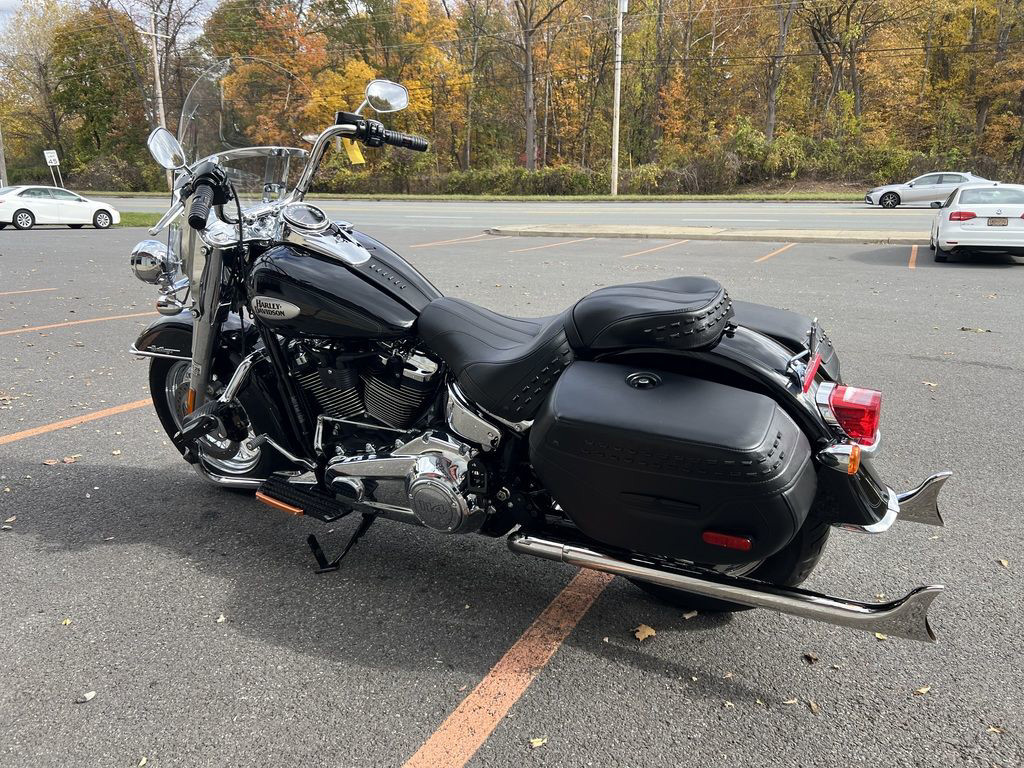 Heritage Classic 114