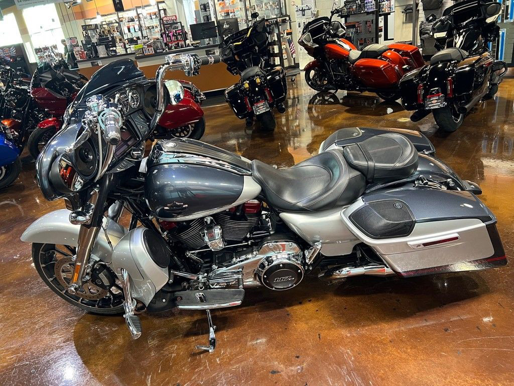 CVO® Street Glide®