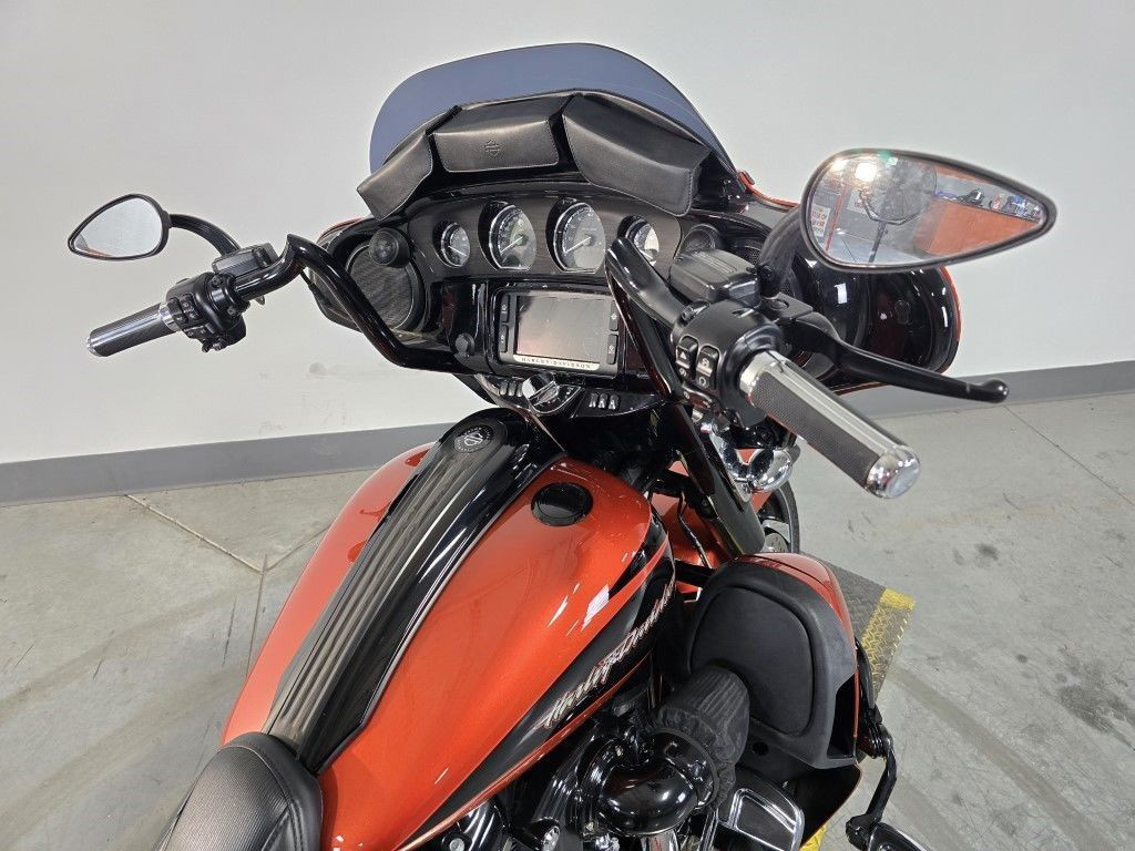 CVO® Street Glide®