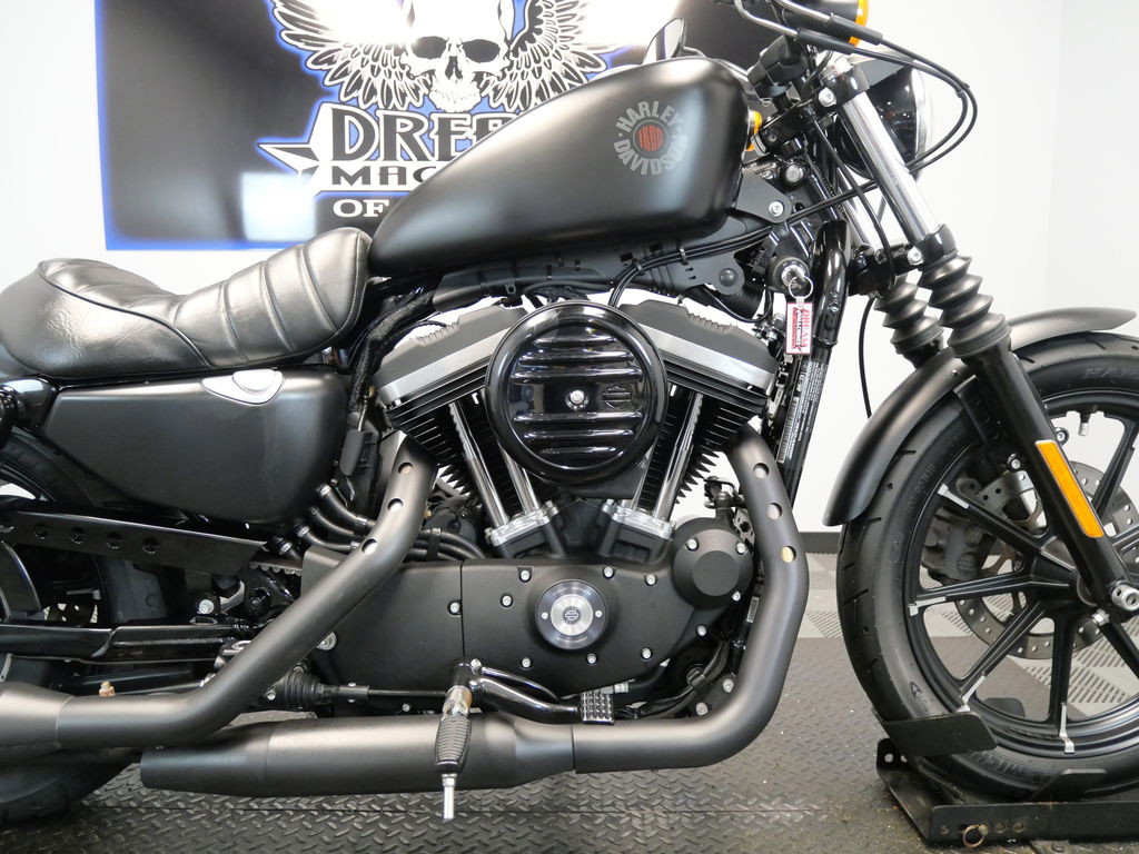 Iron 883®