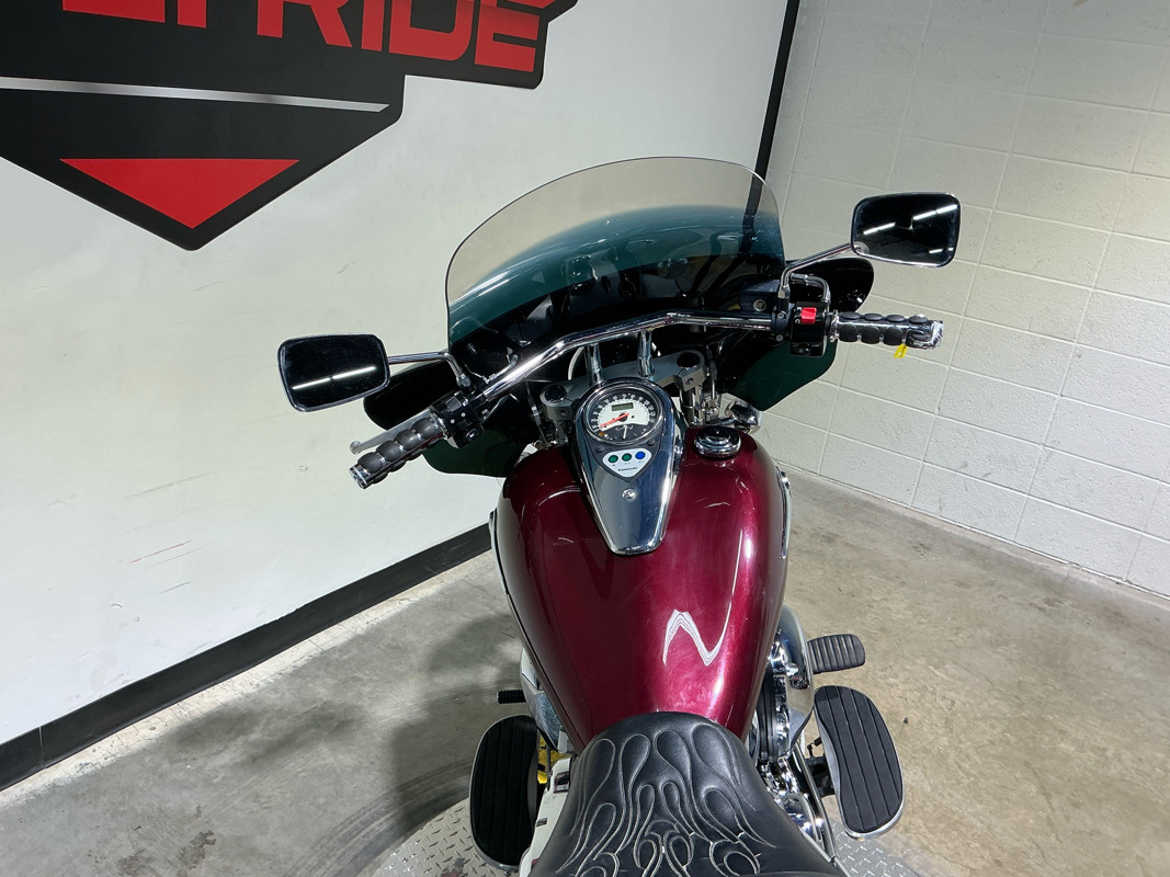 Vulcan 900 Custom SE