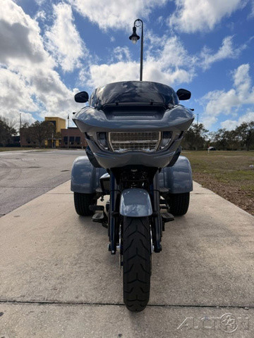 Road Glide® 3