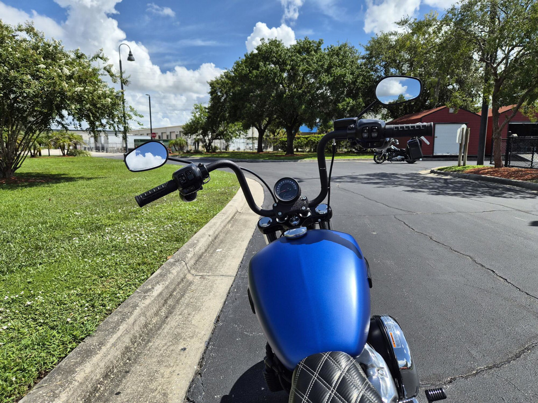 Street Bob®