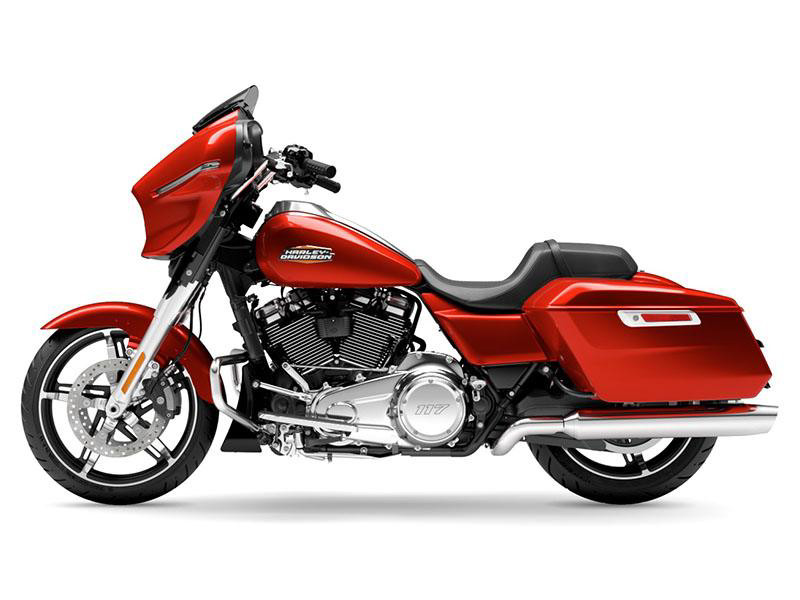 Street Glide®