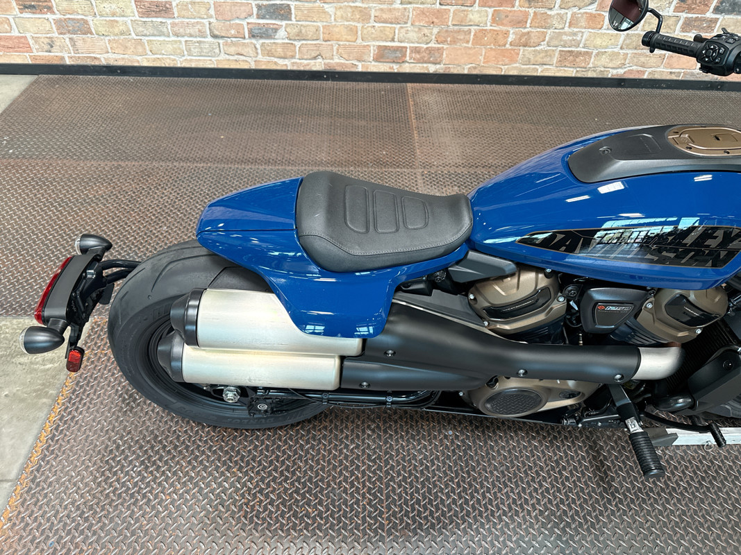 Sportster® S
