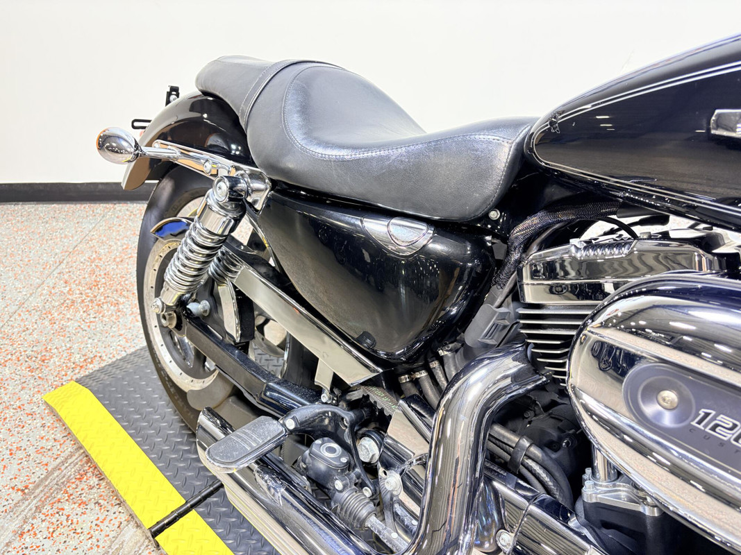Sportster® 1200 Custom