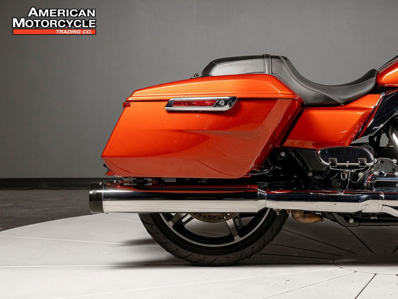 Road Glide®