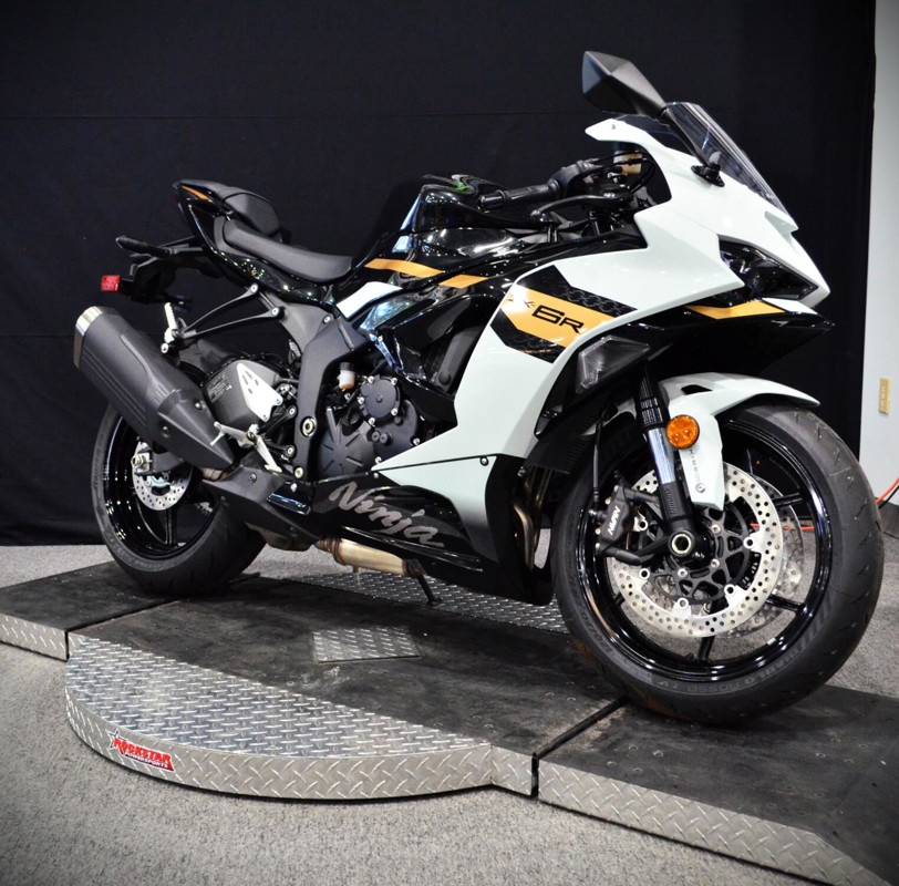 Ninja ZX-6R
