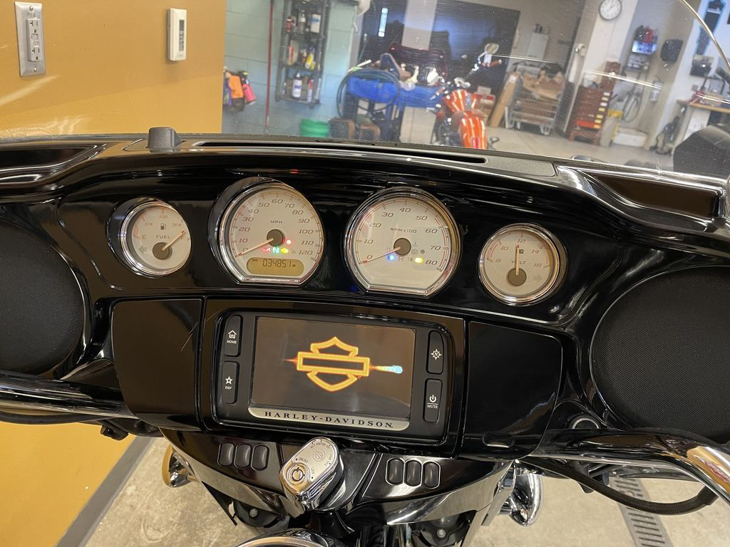Street Glide®