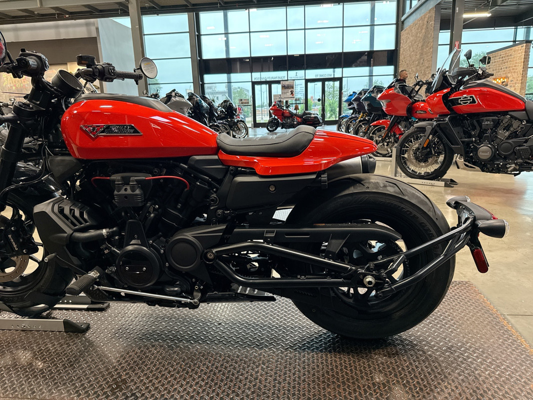 Sportster® S
