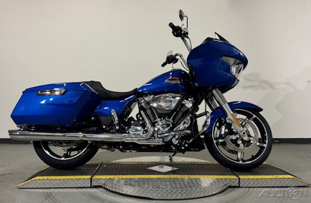 Road Glide®