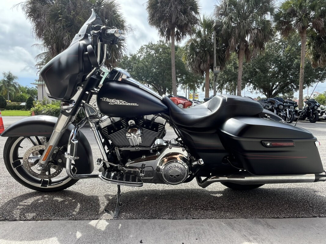 Street Glide® Special