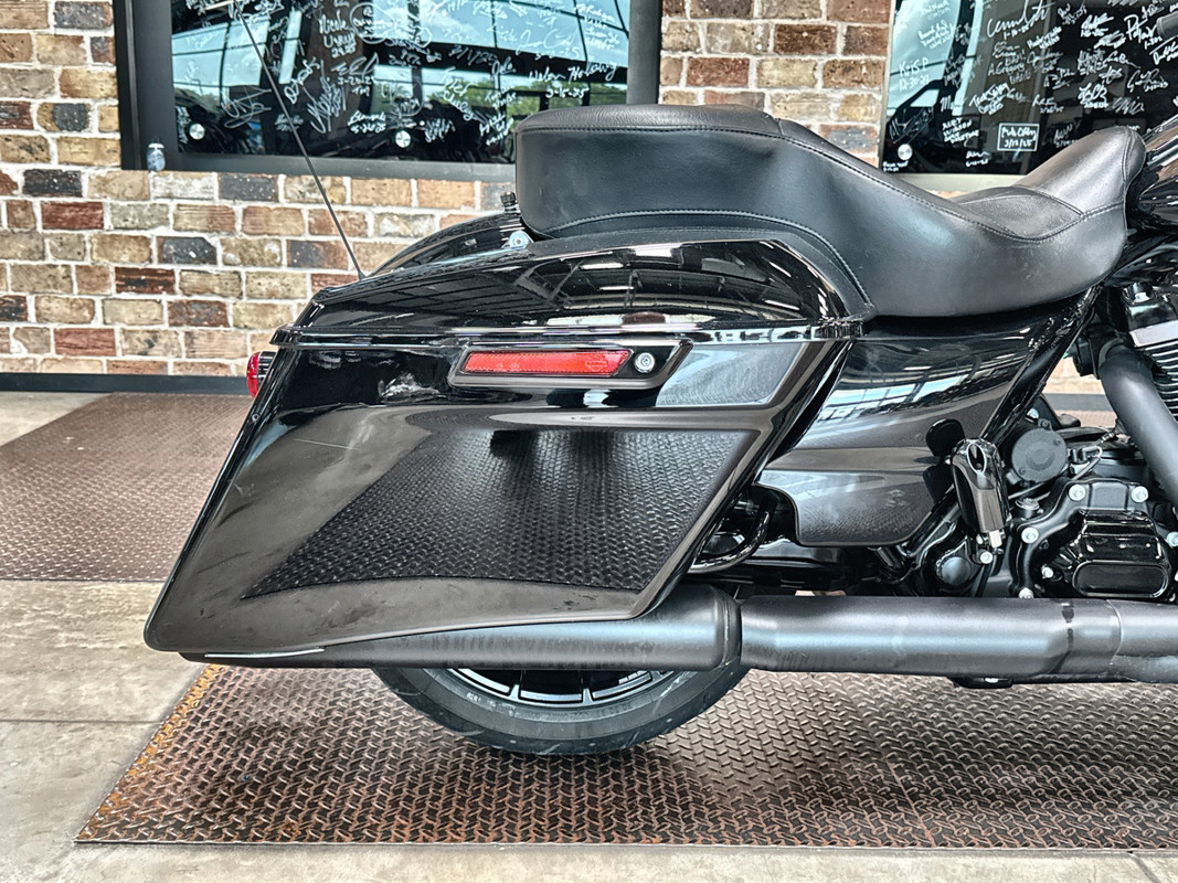 Street Glide® Special