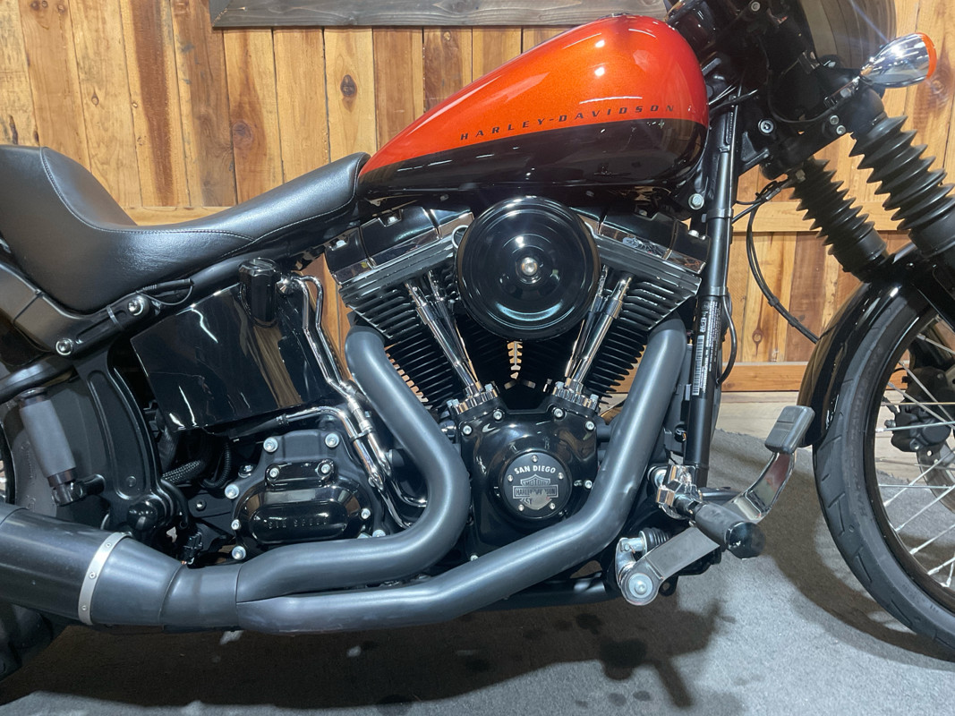 Softail® Blackline™
