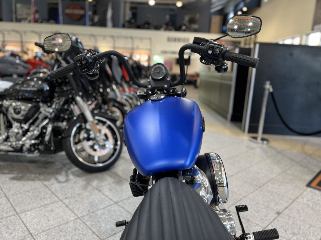 Street Bob®